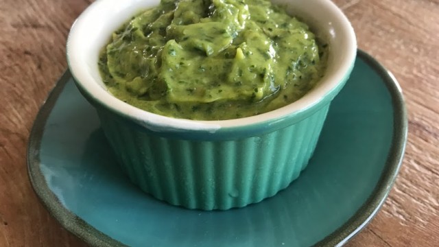 Pesto de abacate