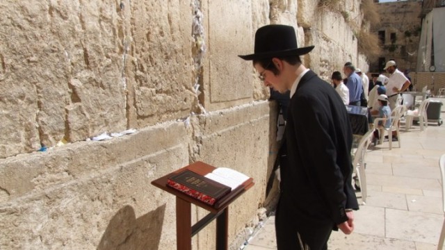 Sessenta anos de Oração