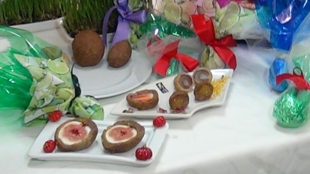 Ovos de Páscoa V I V O S