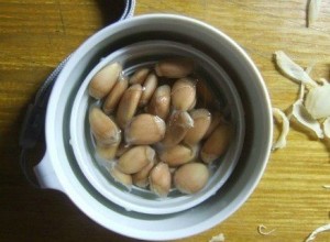 Sementes de limão hidratadas e sem pele